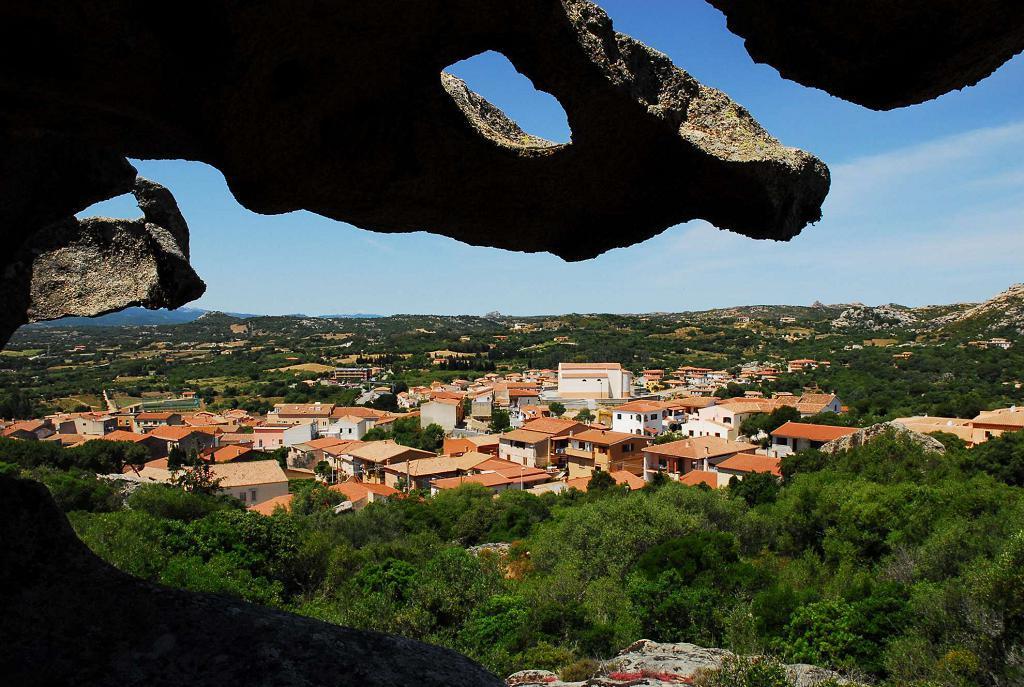 Appartamento Casa Ilaria Arzachena Exterior foto